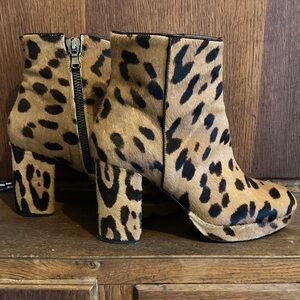 RARE 1937 MW X ALEXA CHUNG ZOWIE PLATFORM BOOTIE CALF HAIR CHEETAH PRINT sz 8